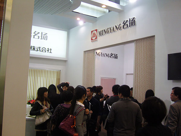金鳳凰窗簾品種多樣，是不錯的選擇！